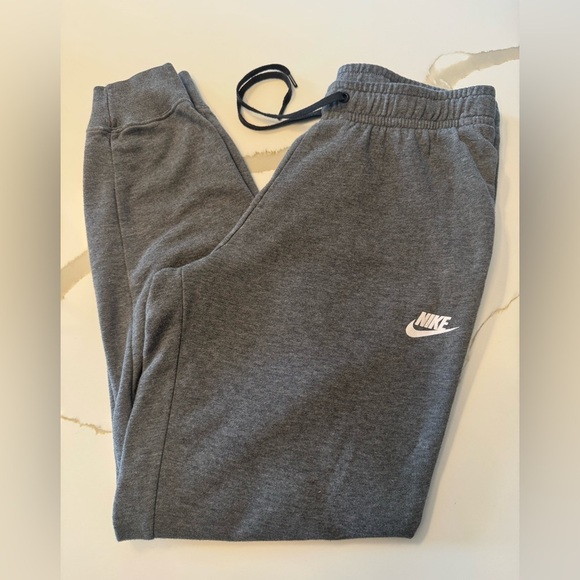 Nike Woman’s Dark Grey Sweat Joggers - Picture 1 of 5